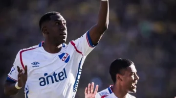 غونزالو كارنيرو يقترب من صفقة انتقال إلى دوري روشن السعودي